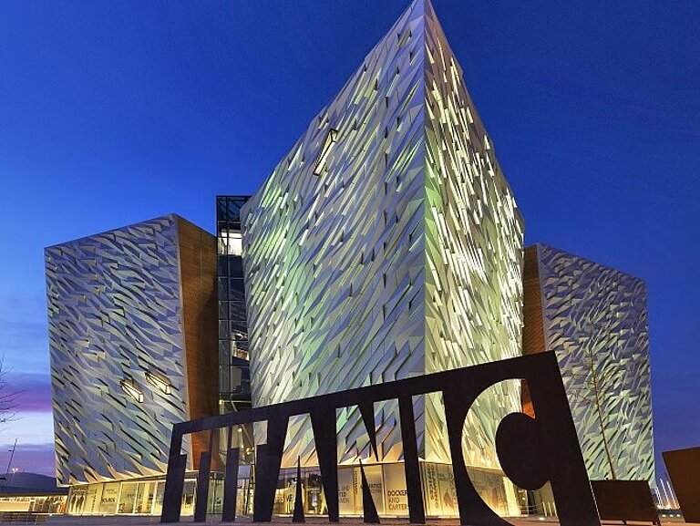 Titanic Belfast Nordirland Wolters Rundreisen