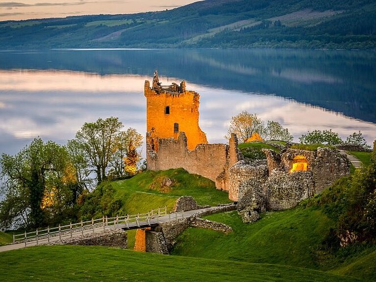 Urquhart Castle am Loch Ness Schottland Wolters Rundreisen