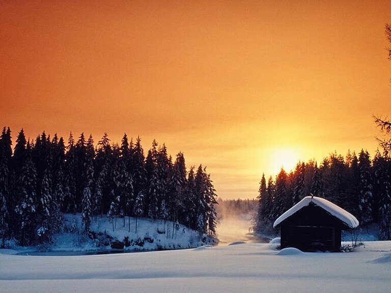 Sonnenuntergang Winterlandschaft Lappland Wolters Rundreisen